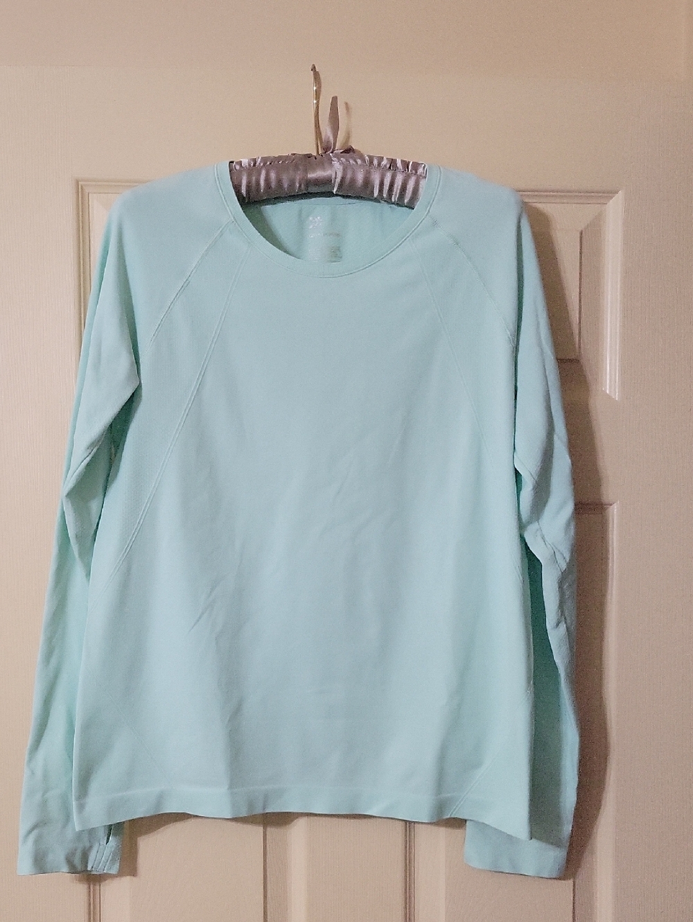 all in motion Light Mint Green Crew Active Top